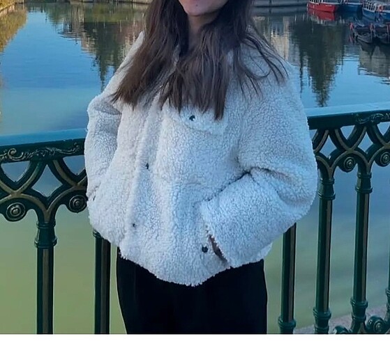 m Beden Pull and bear yün ceket mont