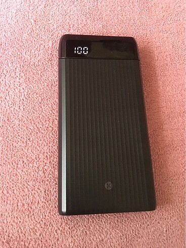 Dexim powerbank 10.000 mah telefonu 6 kere tam şarj eder