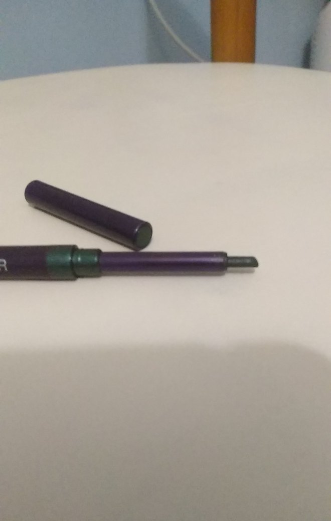 Oriflame yeşil renk  Kaş Kalemi - Görsel 2