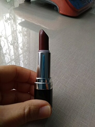 Avon Avon ruj