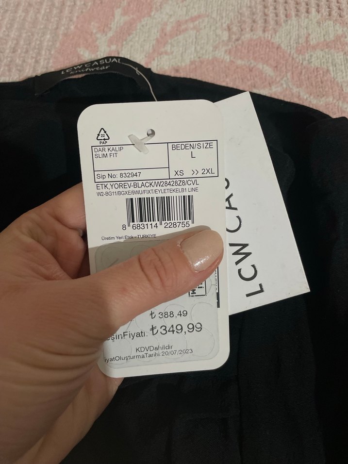 Drapeli Siyah Kadın Etek - Görsel 4