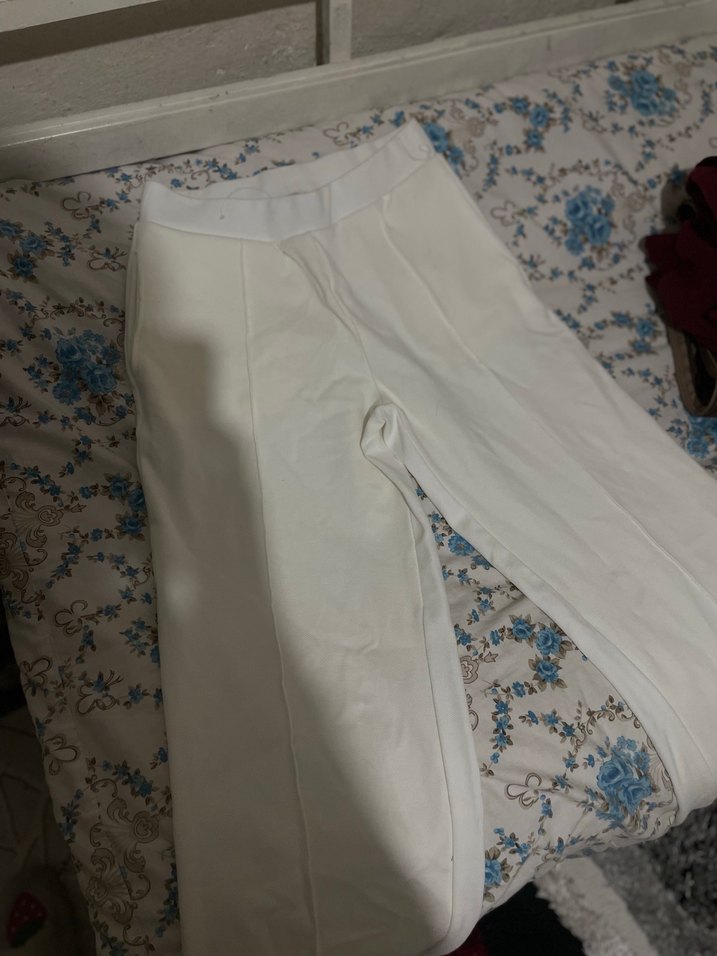 Kadın Beyaz Pantolon - Görsel 2