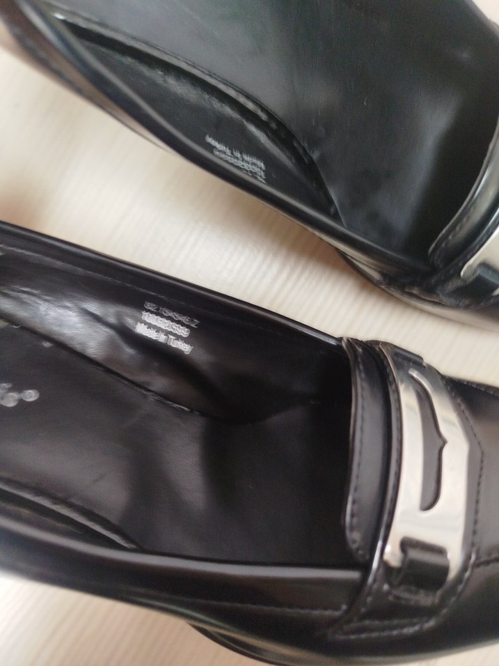 Polaris marka Siyah Parlak Tokalı Kadın Klasik Topuklu Ayakkabı - Görsel 4