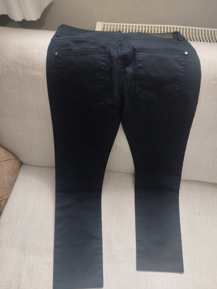 Düğmeli Lacivert Midi Kot Pantolon - Görsel 2