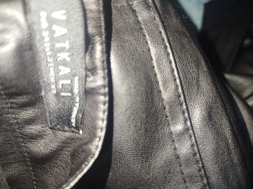 siyah Deri Kadın Midi Pantolon - Görsel 5