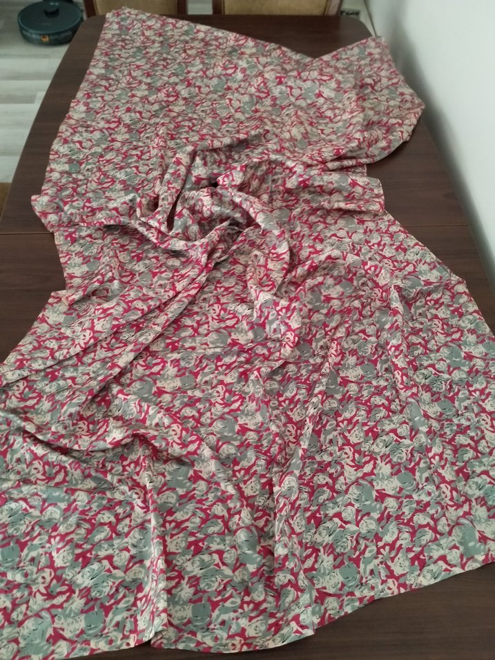 Saten Kumaşlı Pembe Masa Örtüsü - Görsel 2