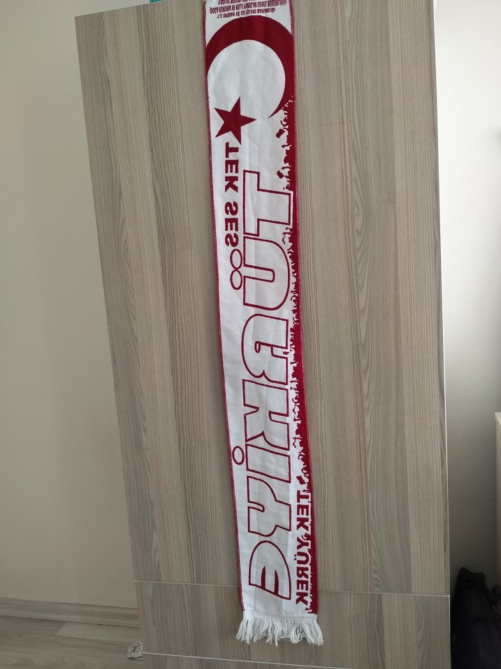 Kırmızı Beyaz Türkiye Atkısı - Görsel 3