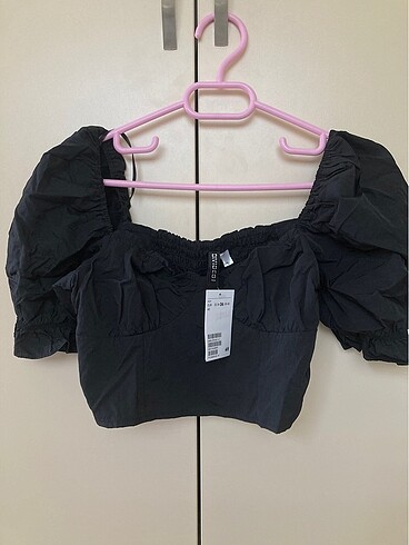 yeni etiketli h&m bluz