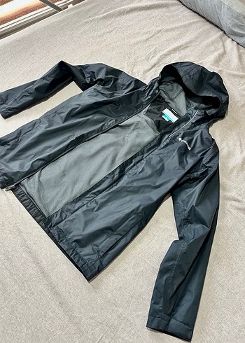 Erkek Siyah Kapüşonlu Yağmurluk - Görsel 5