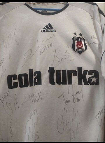 Adidas Beşiktaş Quaresma Guti Holosko ve diğer dönem oyuncularının imza