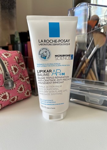 La Roche-Posay lipikar baume ap+m