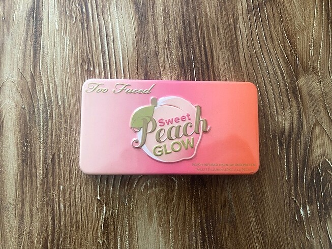 Too Faced Too faced glow palet