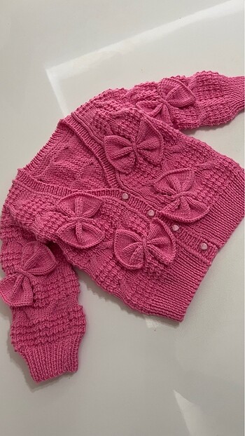 Diğer Tasarım Fiyonklu Pembe Bebek Hırka