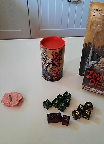 Zombie Dice