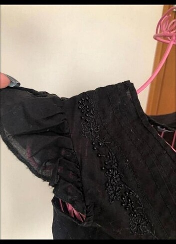 LC Waikiki Lcwaikiki marka yazlık taşlı bluz