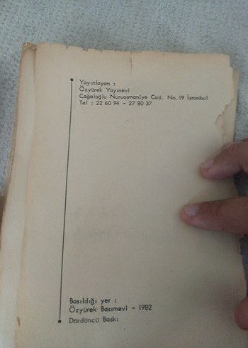 Ökkeş Kurt Avında - Muzaffer İzgü 1982 kitap - Görsel 2