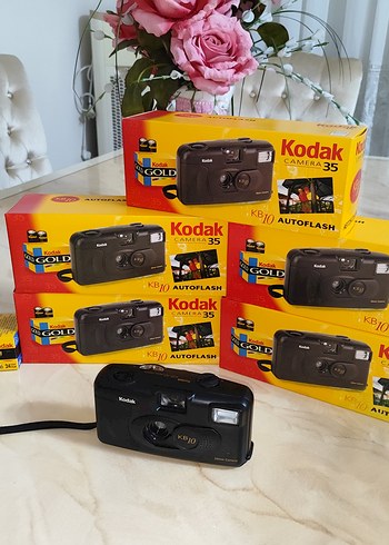 Kodak KB10 Otomatik Flaşlı 35mm Film Kamera - Görsel 4