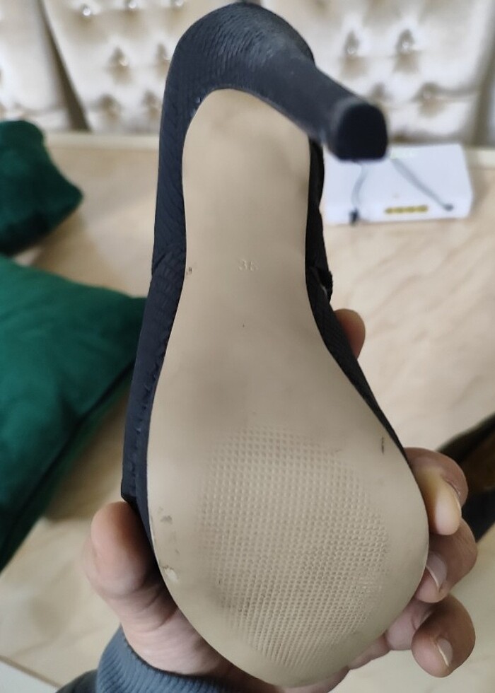 Topuklu ayakkabı - Görsel 2