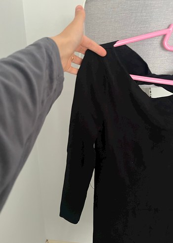 V Yaka Siyah Midi Hamile Elbisesi - Görsel 2