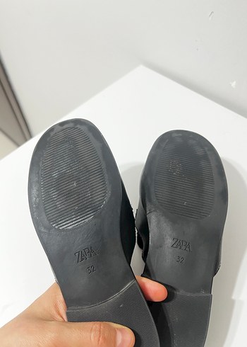 Siyah Tokalı Kadın Terlik - Görsel 5