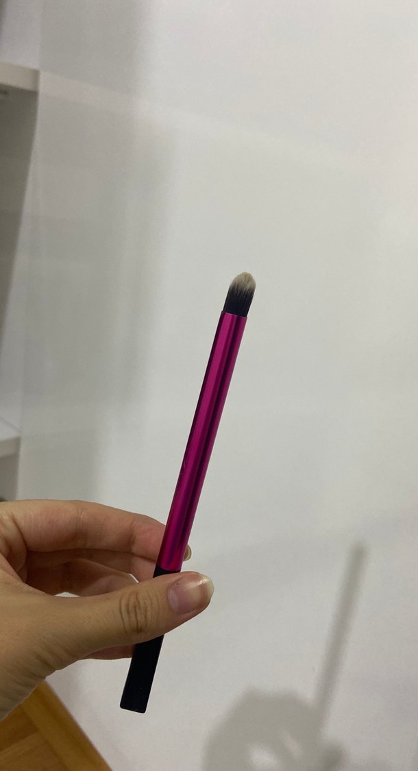 Koyu Pembe Makyaj Fırçası - Görsel 3