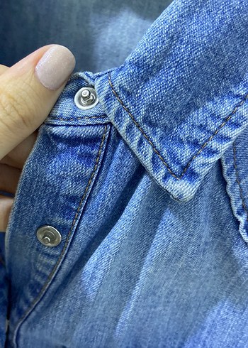 Mavi Denim Düğmeli Kadın Gömlek - Görsel 4