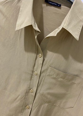 Bej Düğmeli Keten Gömlek - Görsel 2