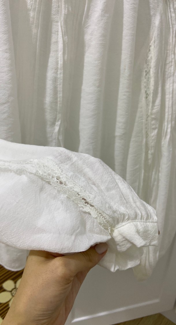 Beyaz Keten Piliseli Uzun Kollu Kadın Gömlek - Görsel 2