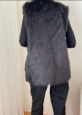 Siyah Kürklü Kadın Yelek - Görsel 7