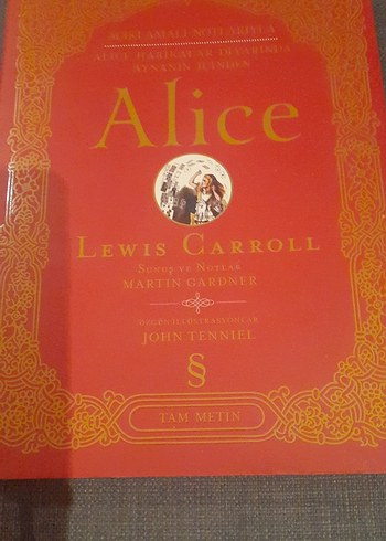 AÇIKLAMALI NOTLARIYLA ALİCE/LEWİS CARROL