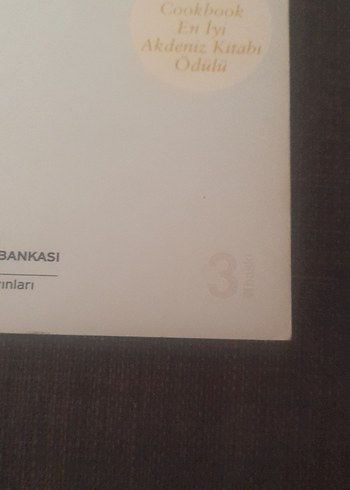  İstiridye Üstü Girit - Dostluk ve Yemek Hikayeleri