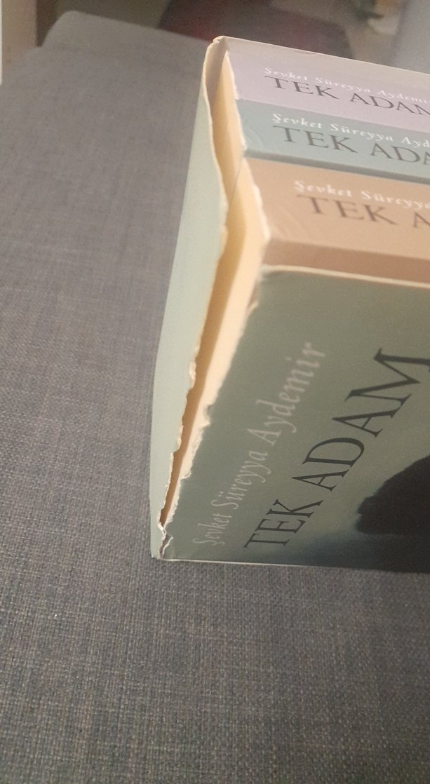 Tek Adam Roman Seti - 3 Cilt - Görsel 5