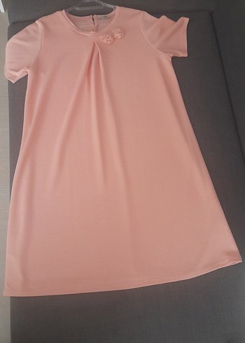 Pembe Piliseli Kısa Kollu STANDART KALIP ELBİSE