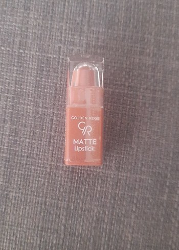 Golden Rose GOLDEN ROSE MATTE LİPSTİCK/01 NUMARA