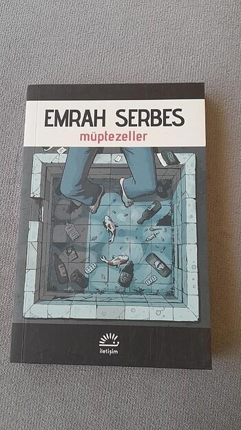 Müptezeller/Emrah Serbes/İletişim Yayınları 