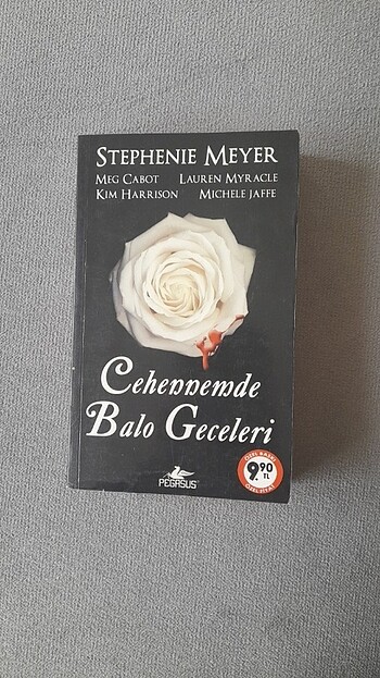 Cehennemde Balo Geceleri /Stephenıe Meyer/Pegasus Yayınları 