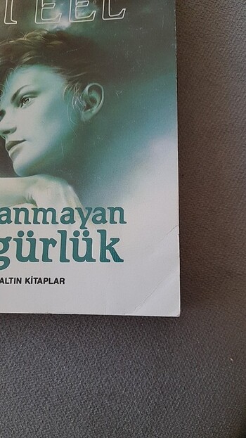 Danıelle Steel/Yaşanmayan Özgürlük/Altın Kitaplar