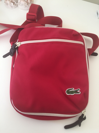Lacoste çanta