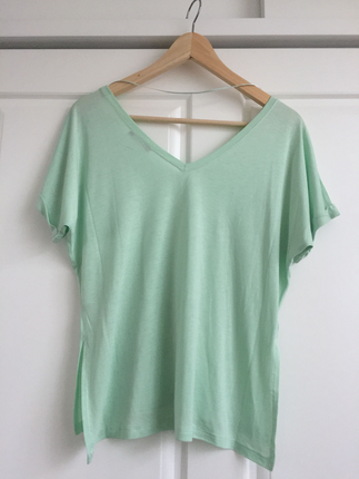 Su yeşili tshirt