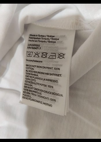 Beyaz Baskılı Kadın Tişörtü - Görsel 4