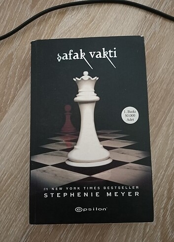 Şafak vakti adlı kitap 