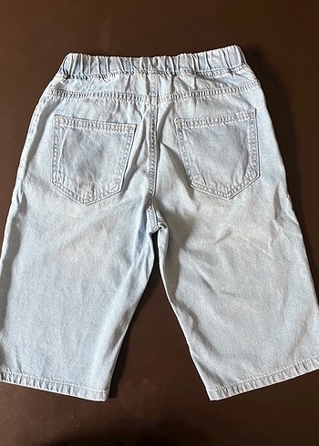 Erkek Çocuk  Rahat Kesim kot Şort etiket 10-11 yaş - Görsel 2