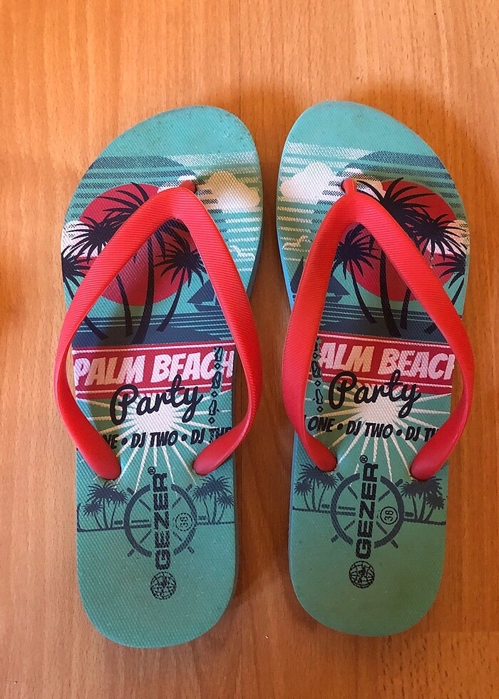 erkek çocuk gezer marka plaj terliği 37-38 numara - Görsel 2