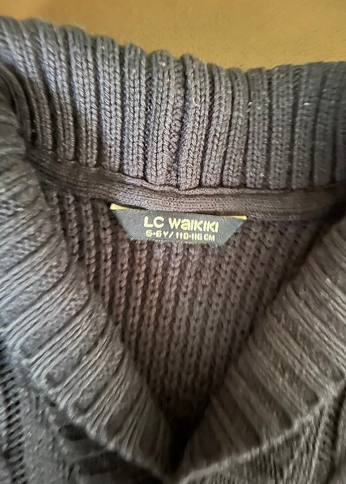 Lcw Erkek çocuk süveter etiket 5-6 yaş - Görsel 2