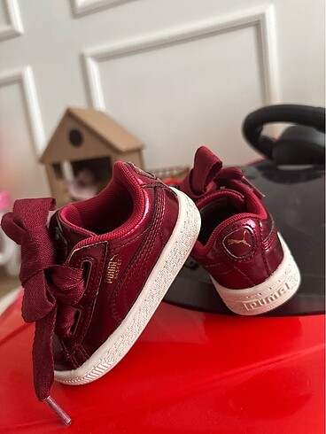 20 Beden bordo Renk Puma ayakkabı