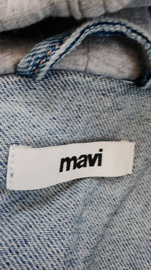 Kapüşonlu Düğmeli Mavi Denim Ceket - Görsel 3