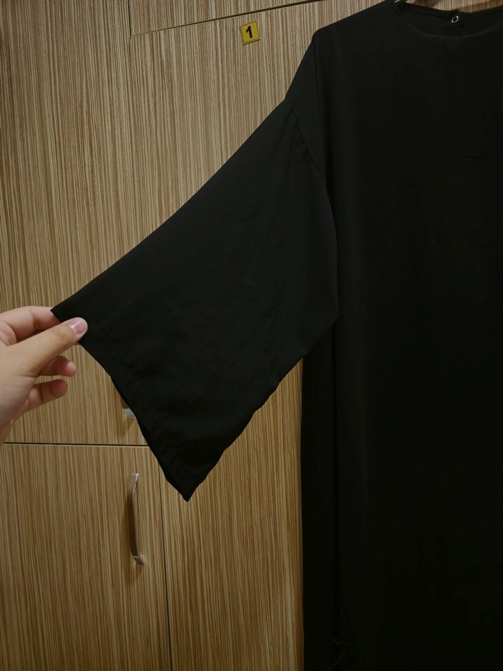 siyah fiyonklu abaya - Görsel 2