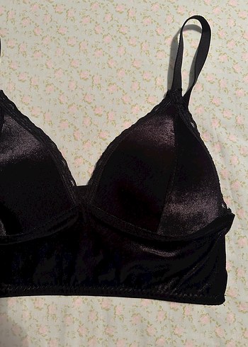 m Beden Siyah kadife dantelli bralet