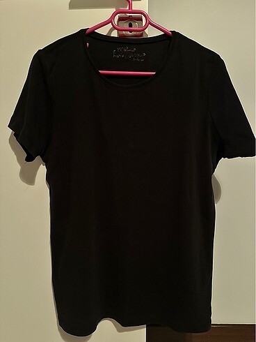 Siyah pamuklu tshirt