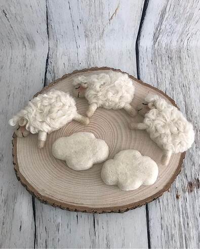 Newborn props 